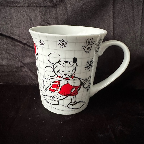 Disney, sketchbook Mickey Mouse, coffee/ hot cocoa mug/ Holiday - Picture 1 of 5